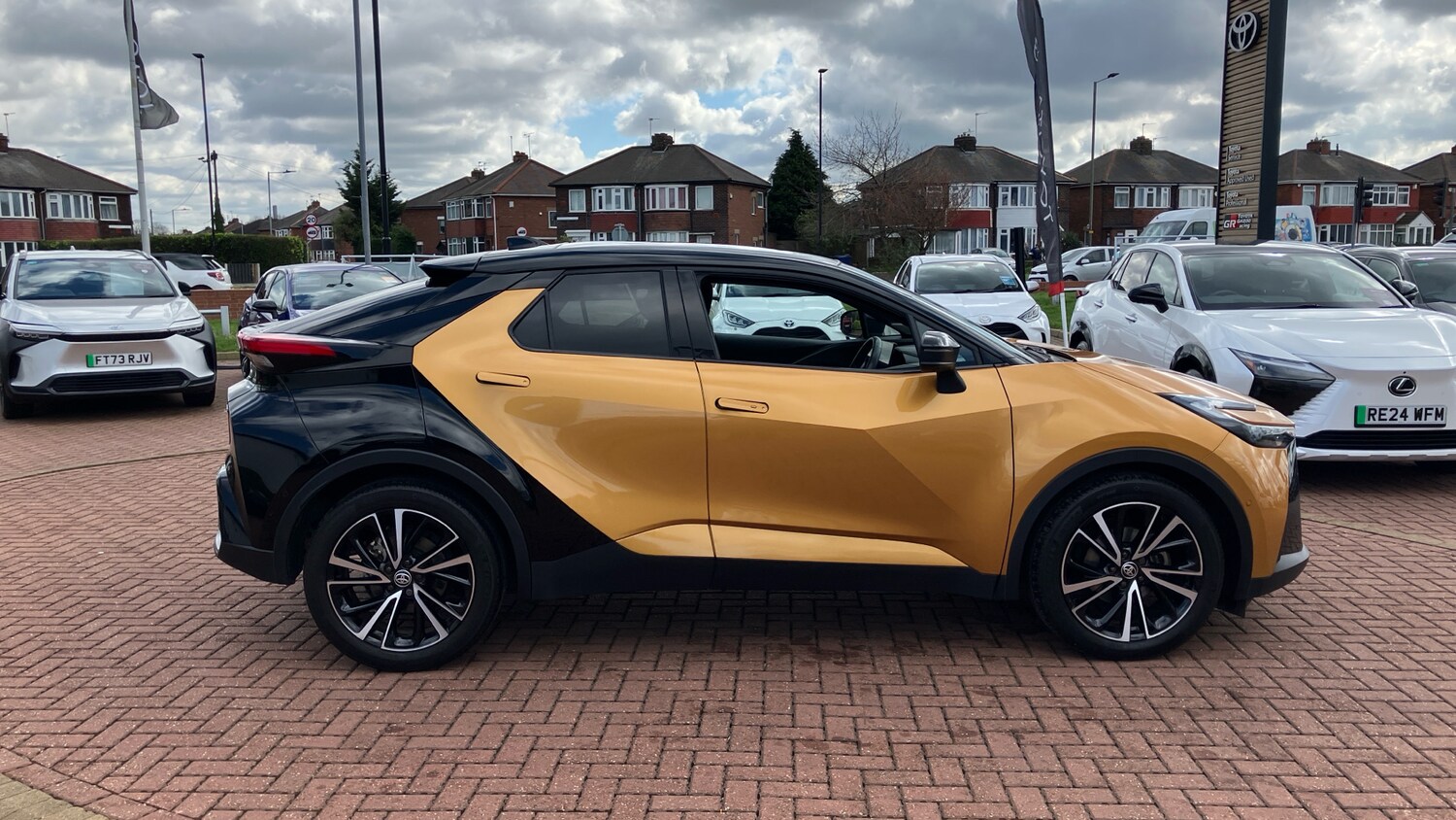 Used Toyota C-HR 2024 for sale - 78161796: Photo 31