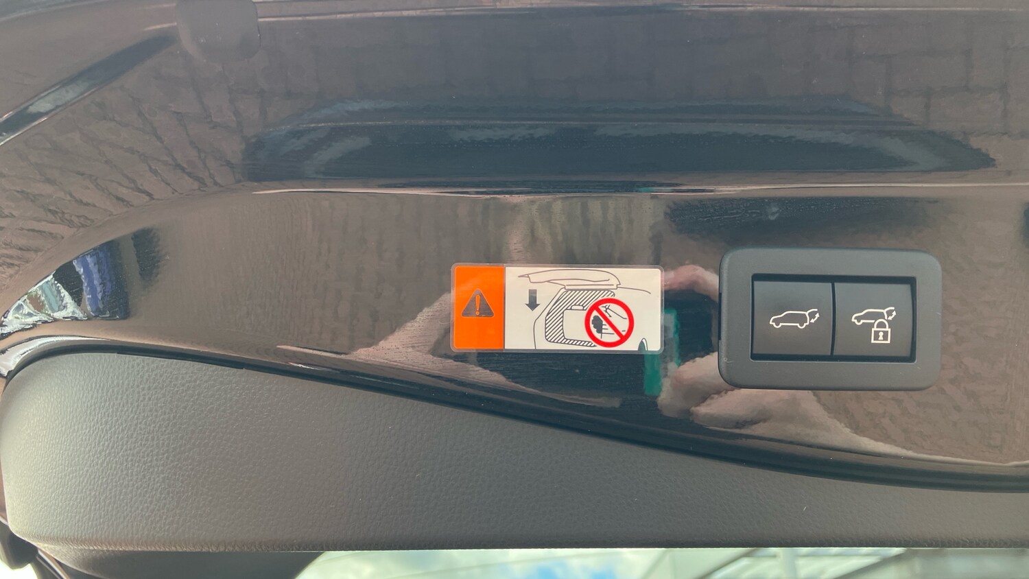 Used Toyota C-HR 2024 for sale - 78161796: Photo 33