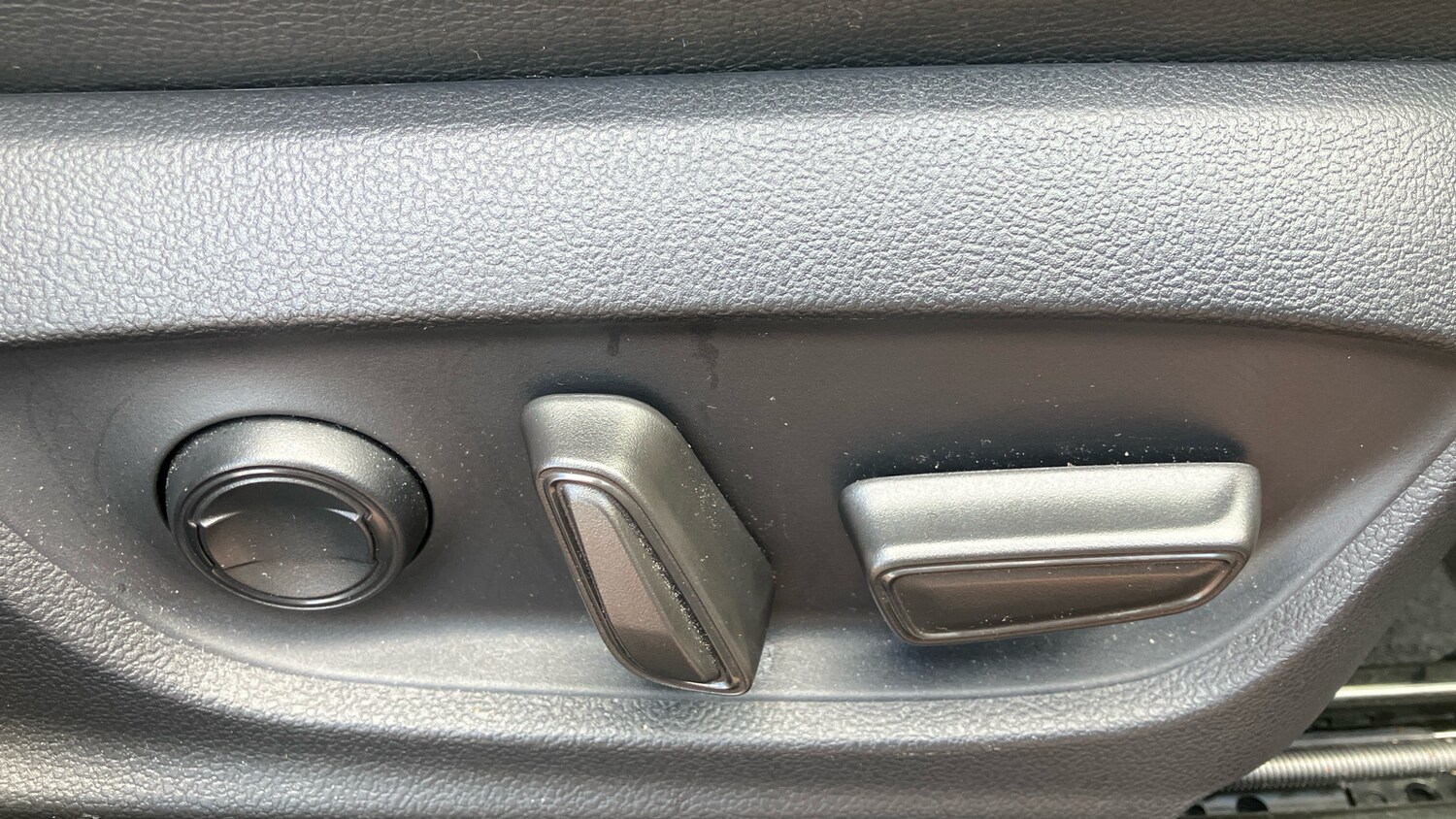 Used Toyota C-HR 2024 for sale - 78161796: Photo 50