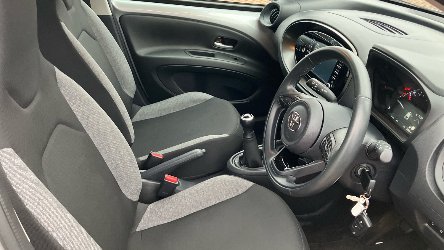 Used Toyota Aygo X 2022 for sale - 77590282: Photo 11