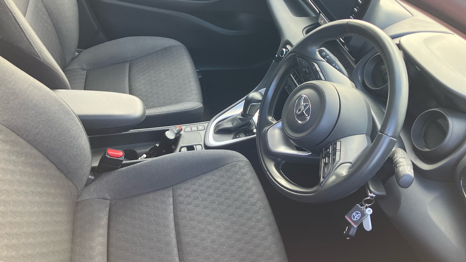 Used Toyota Yaris 2022 for sale - 76980769: Photo 11