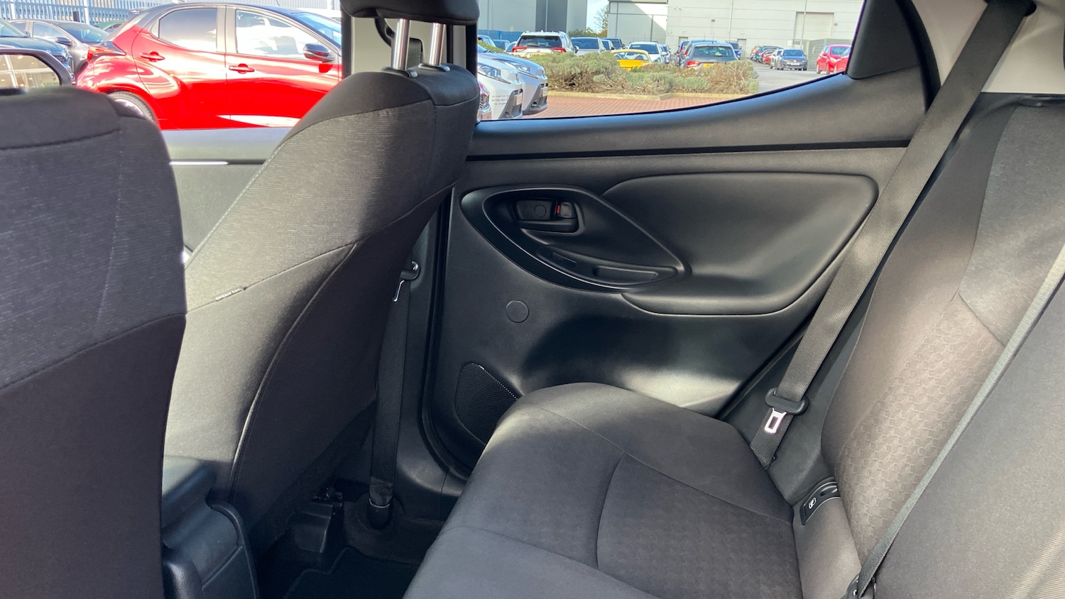 Used Toyota Yaris 2022 for sale - 76980769: Photo 13