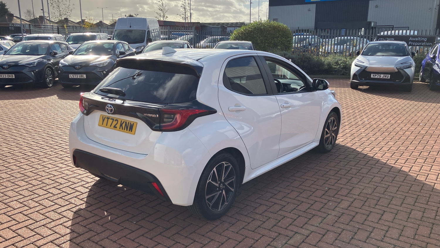 Used Toyota Yaris 2022 for sale - 76980769: Photo 32