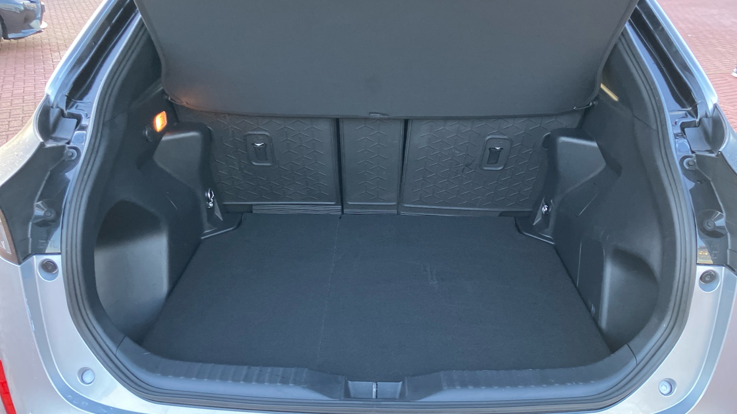 Used Toyota Yaris Cross 2022 for sale - 76859652: Photo 14