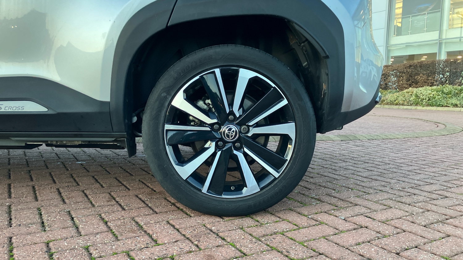 Used Toyota Yaris Cross 2022 for sale - 76859652: Photo 18