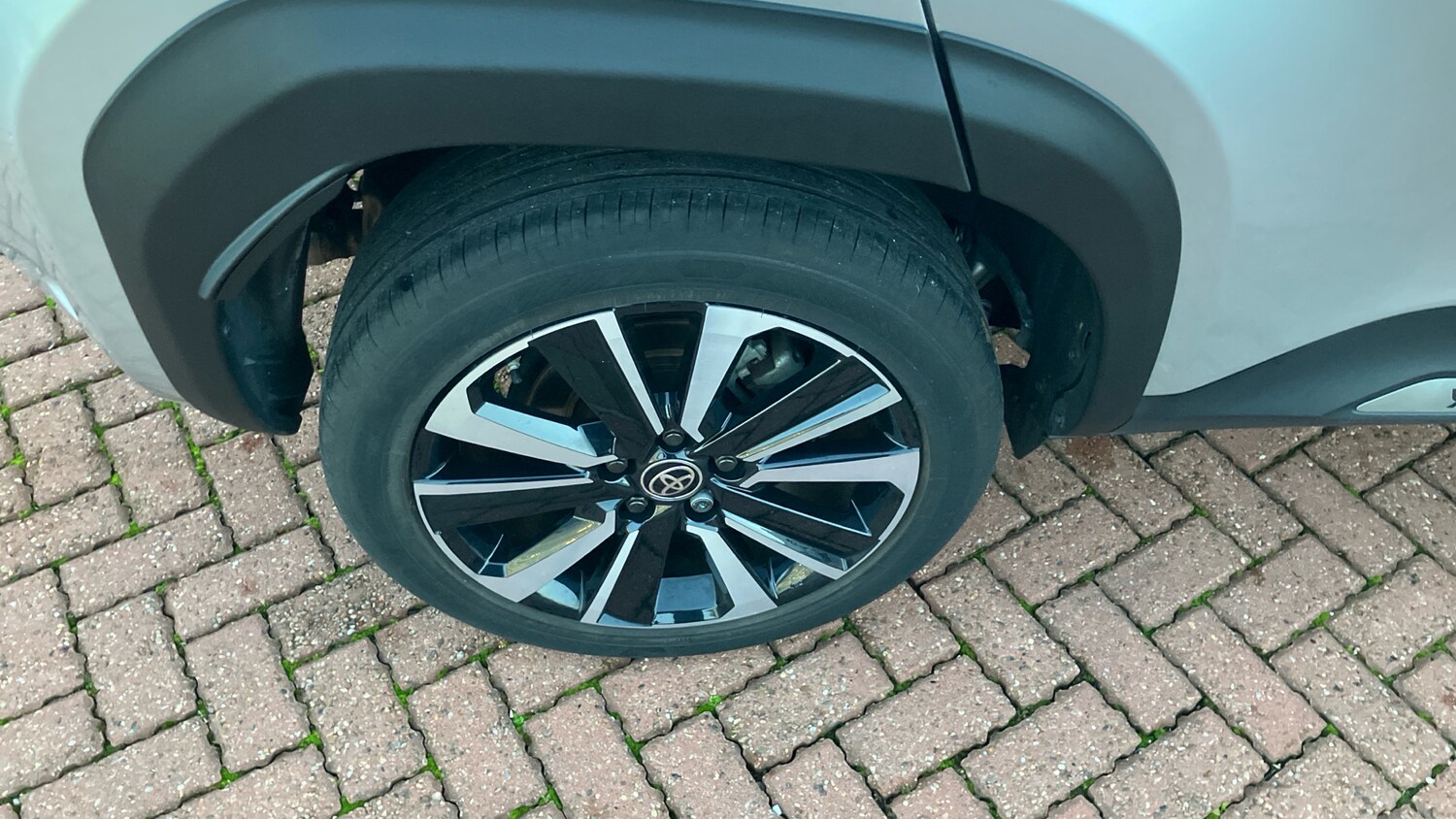 Used Toyota Yaris Cross 2022 for sale - 76859652: Photo 27