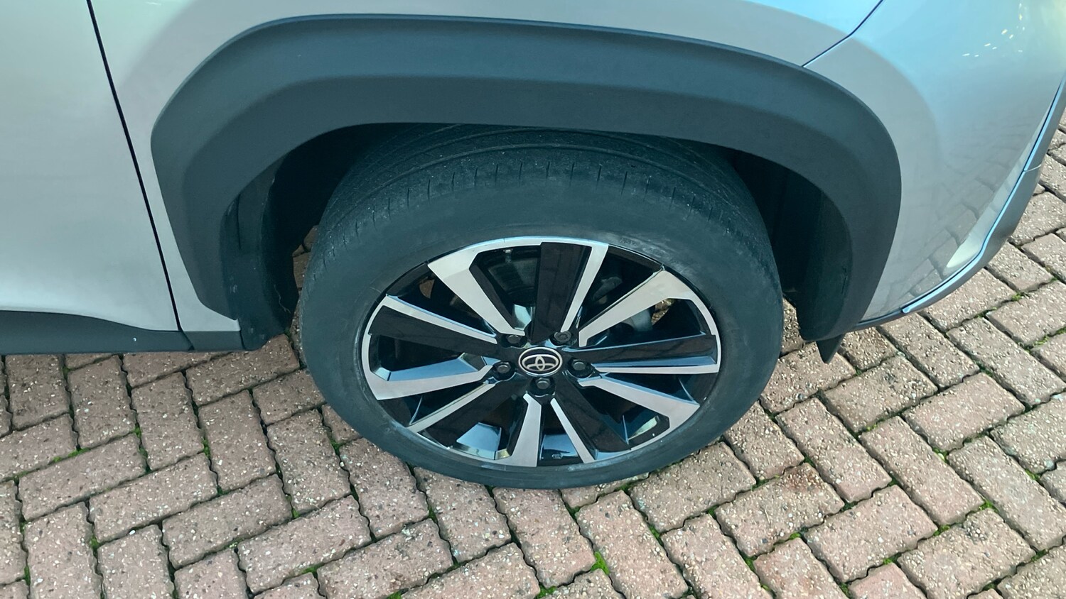 Used Toyota Yaris Cross 2022 for sale - 76859652: Photo 28