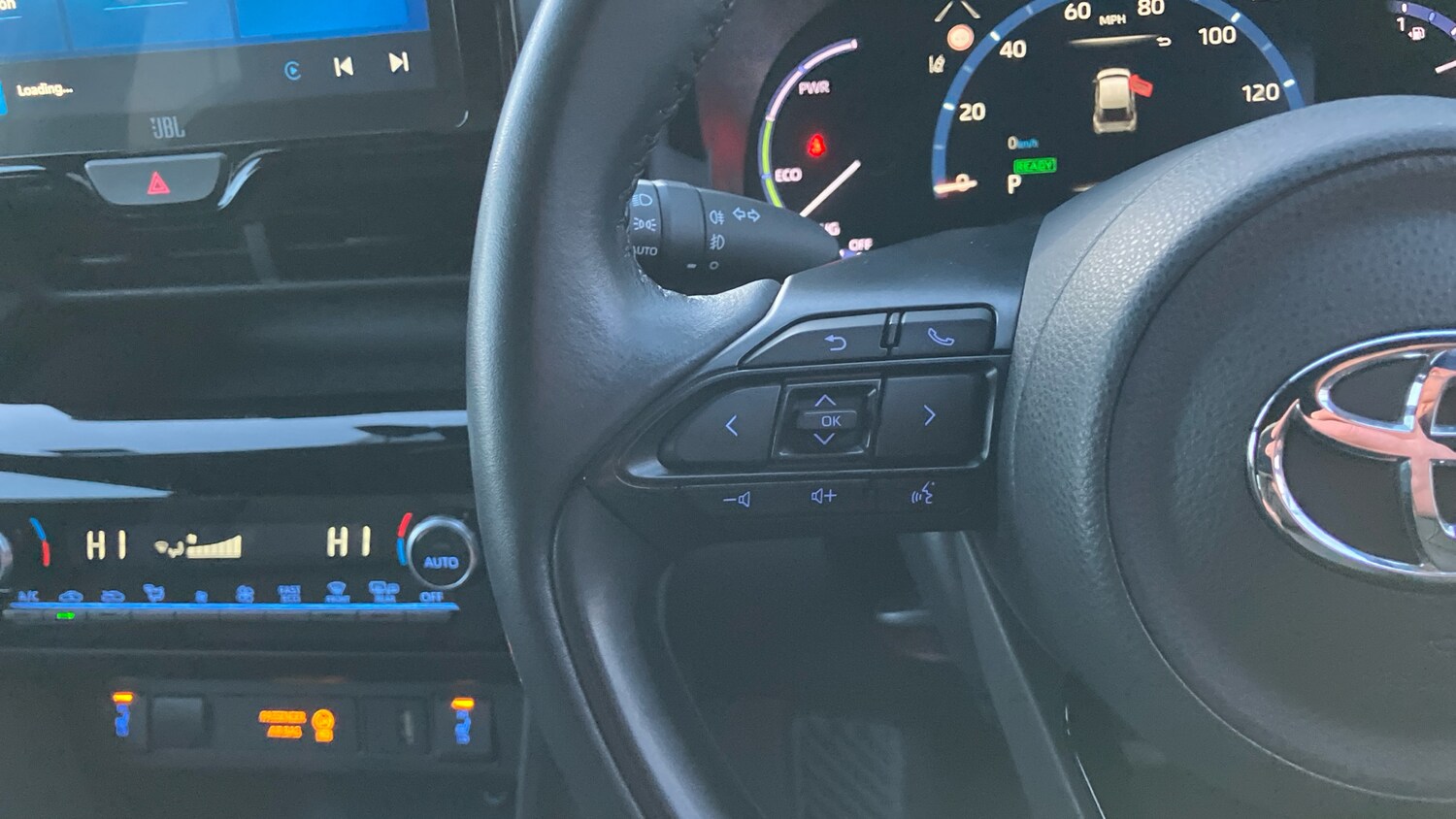 Used Toyota Yaris Cross 2022 for sale - 76859652: Photo 39