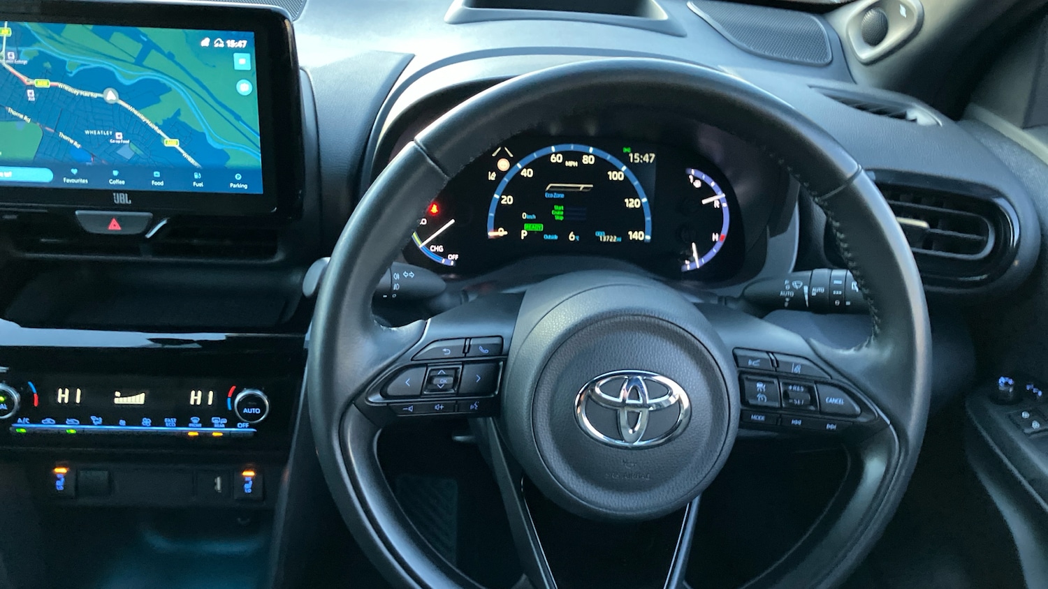 Used Toyota Yaris Cross 2022 for sale - 76859652: Photo 8