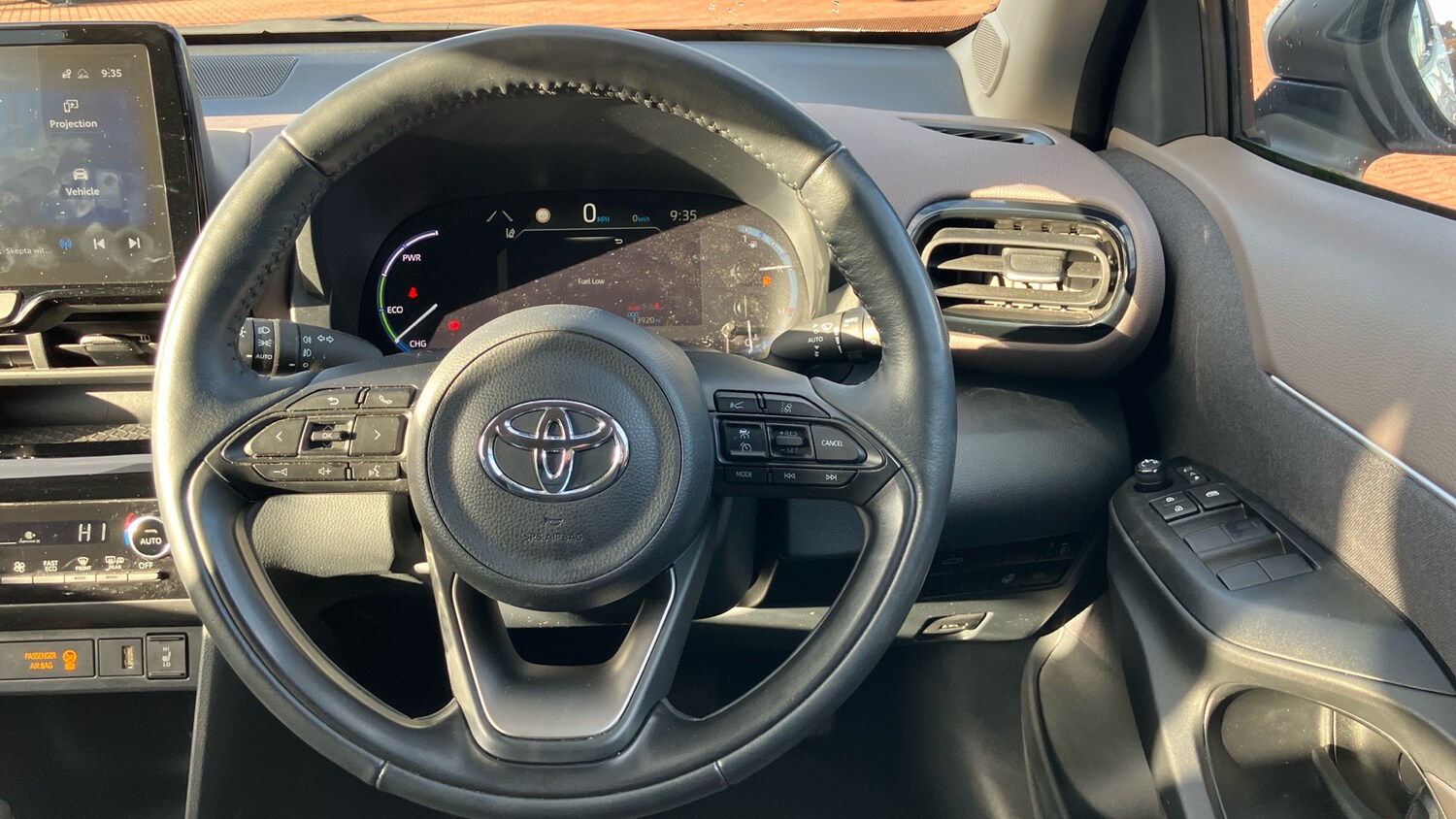 Used Toyota Yaris Cross 2022 for sale - 77639144: Photo 8