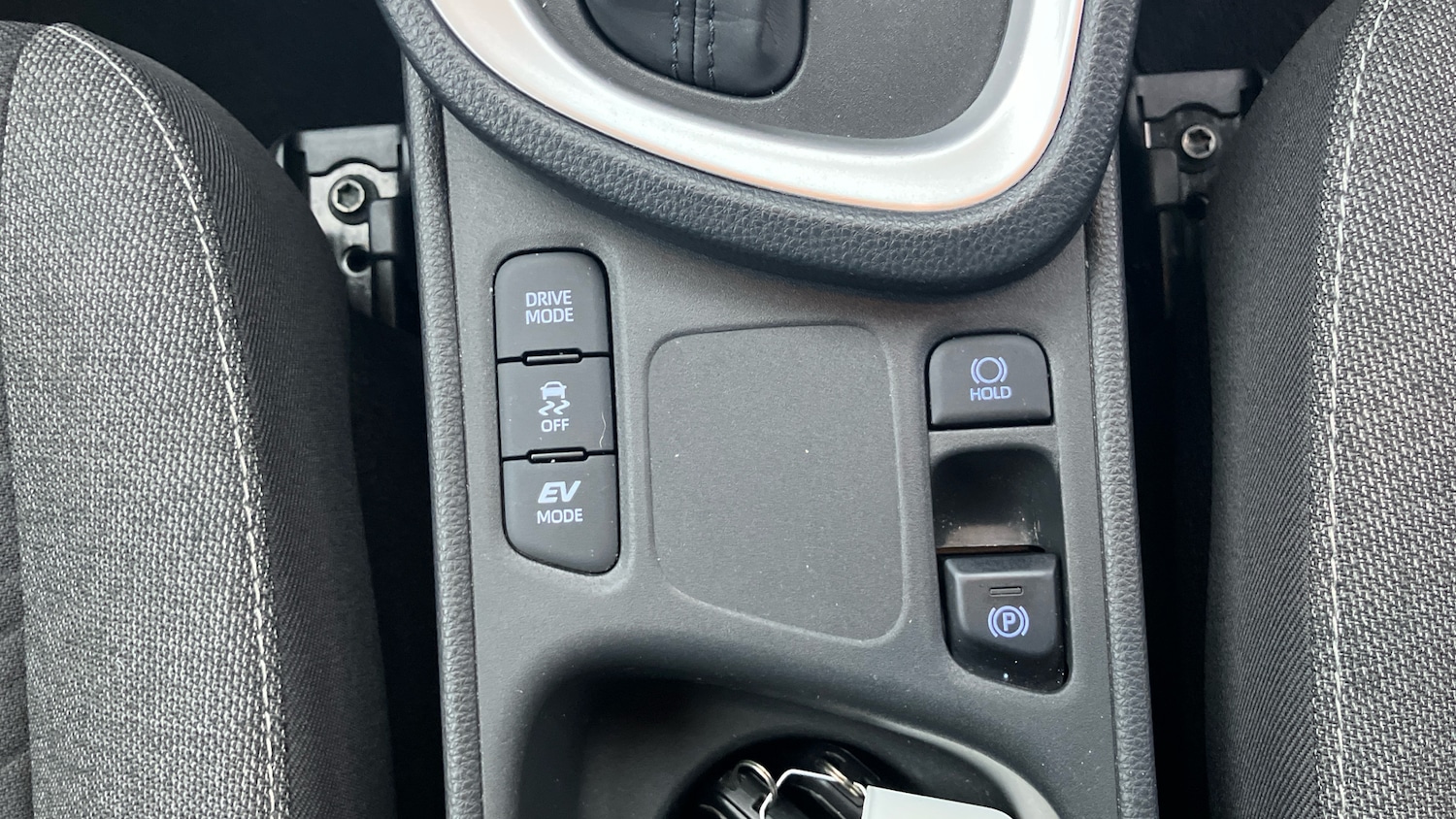 Used Toyota Yaris Cross 2022 for sale - 77435643: Photo 34