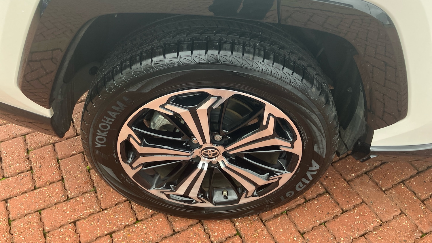 Used Toyota RAV4 2023 for sale - 76891969: Photo 28