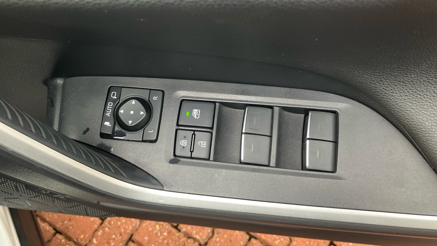 Used Toyota RAV4 2023 for sale - 76891969: Photo 43