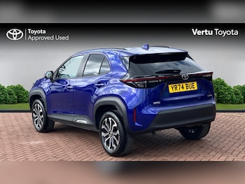 Used Toyota Yaris Cross 2024 for sale - 77830438: Photo