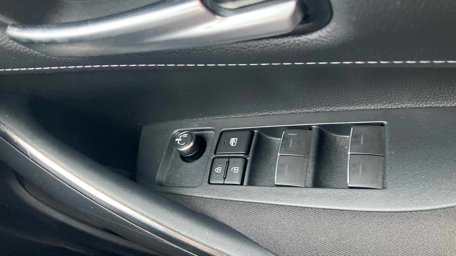 Used Toyota Corolla 2023 for sale - 78031417: Photo 41