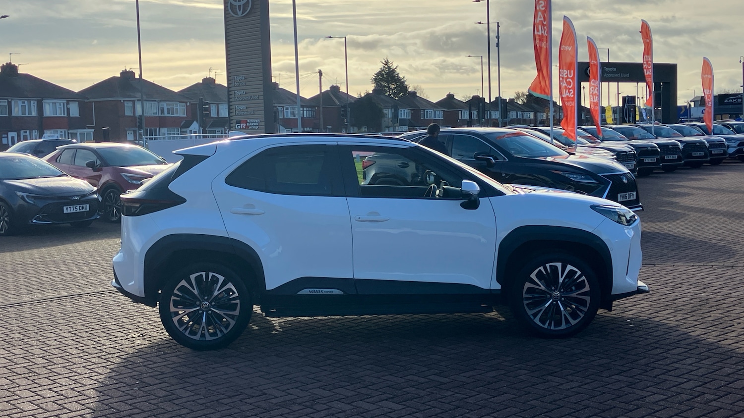 Used Toyota Yaris Cross 2023 for sale - 76603285: Photo 16