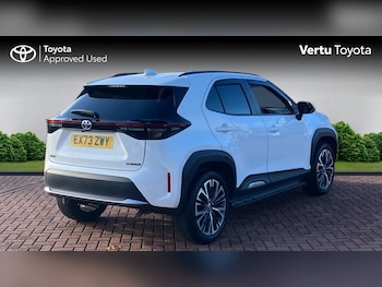 Used Toyota Yaris Cross 2023 for sale - 76603285: Photo