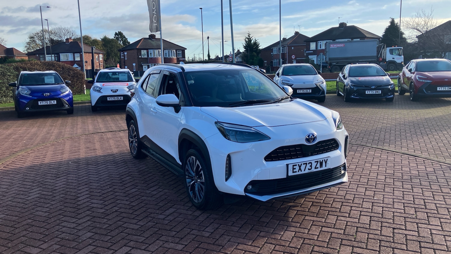 Used Toyota Yaris Cross 2023 for sale - 76603285: Photo 30