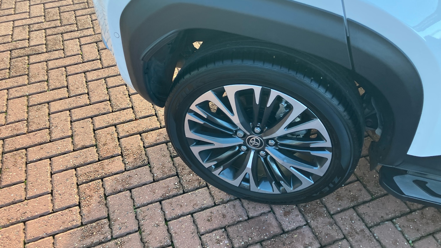 Used Toyota Yaris Cross 2023 for sale - 76603285: Photo 31