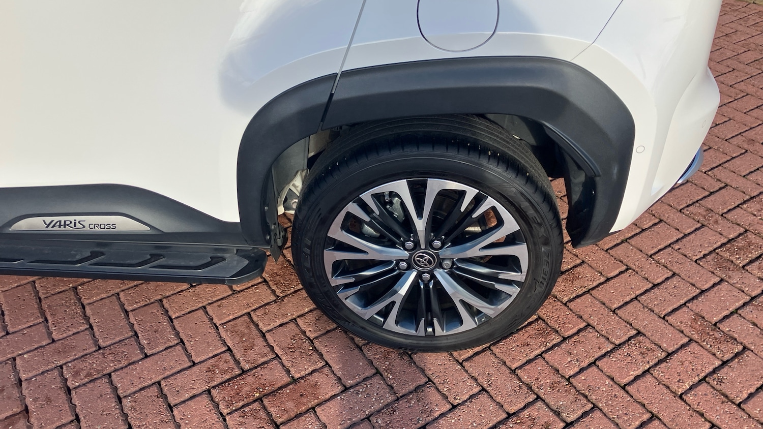 Used Toyota Yaris Cross 2023 for sale - 76603285: Photo 32