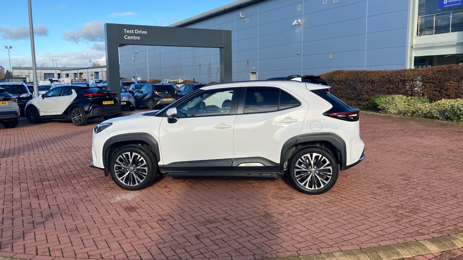 Used Toyota Yaris Cross 2023 for sale - 76603285: Photo 34