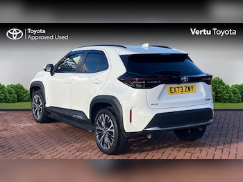 Used Toyota Yaris Cross 2023 for sale - 76603285: Photo