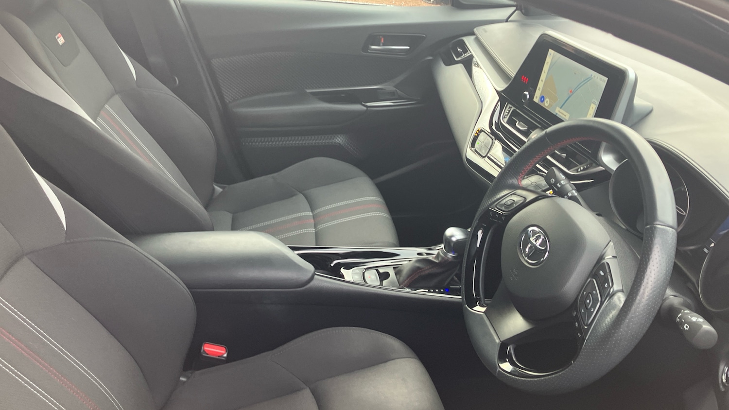 Used Toyota C-HR 2022 for sale - 76693246: Photo 11