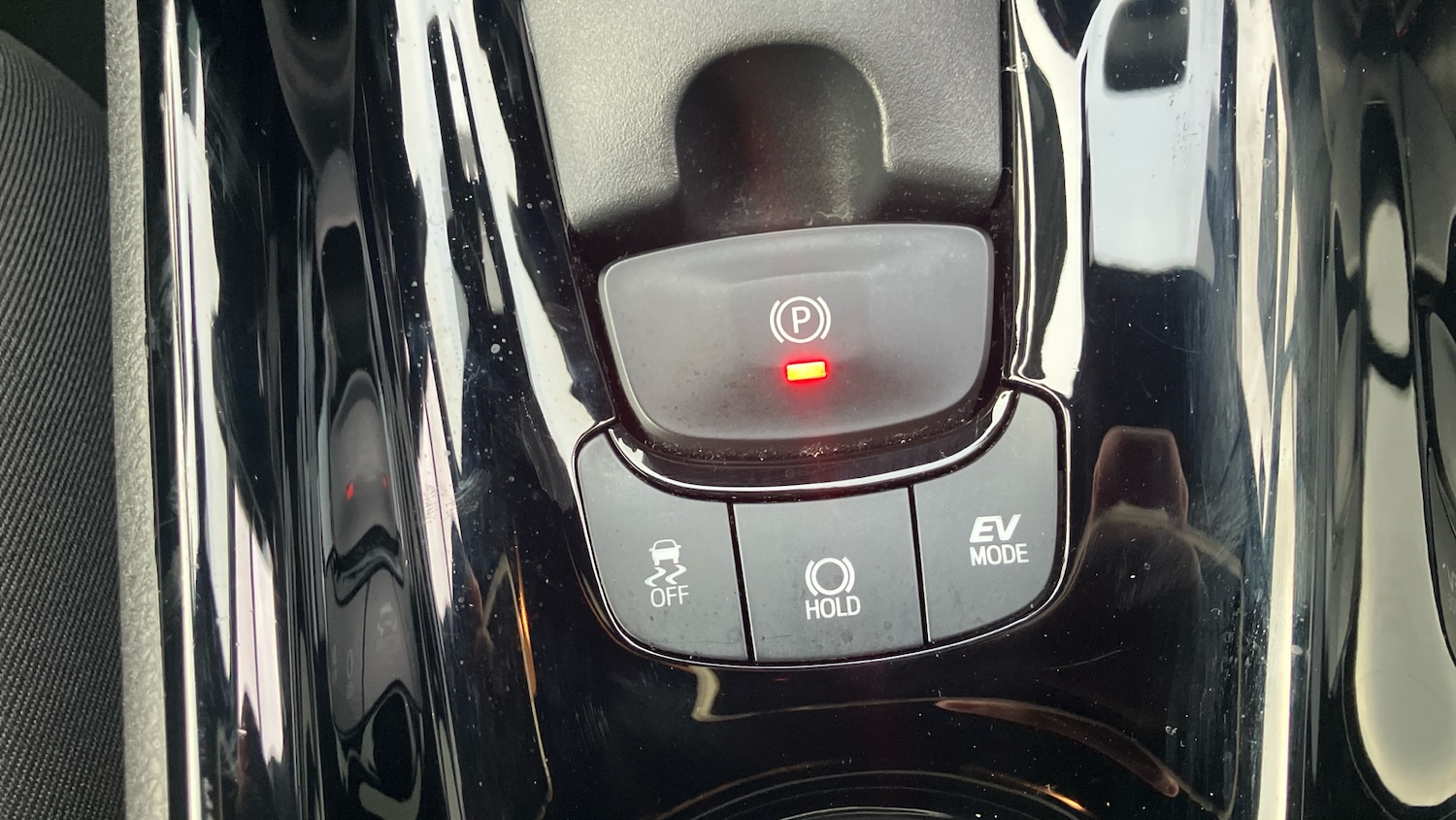 Used Toyota C-HR 2022 for sale - 76693246: Photo 34