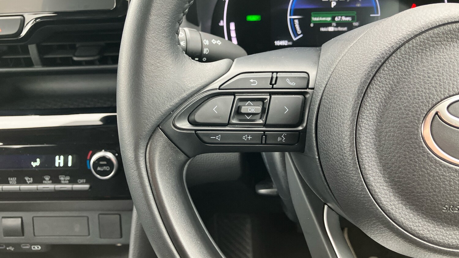 Used Toyota Yaris Cross 2025 for sale - 78149836: Photo 35