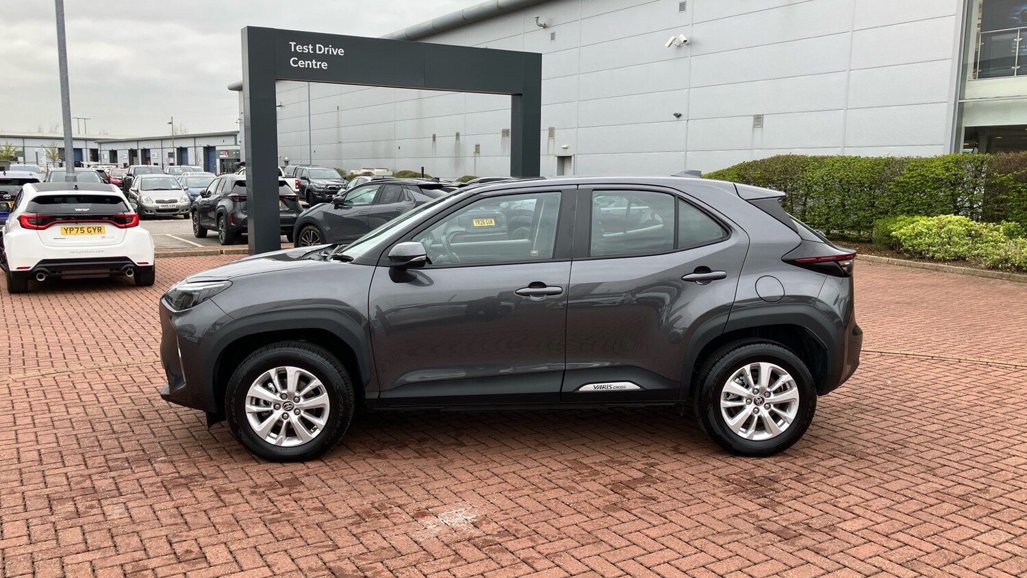 Used Toyota Yaris Cross 2025 for sale - 78149836: Photo 47