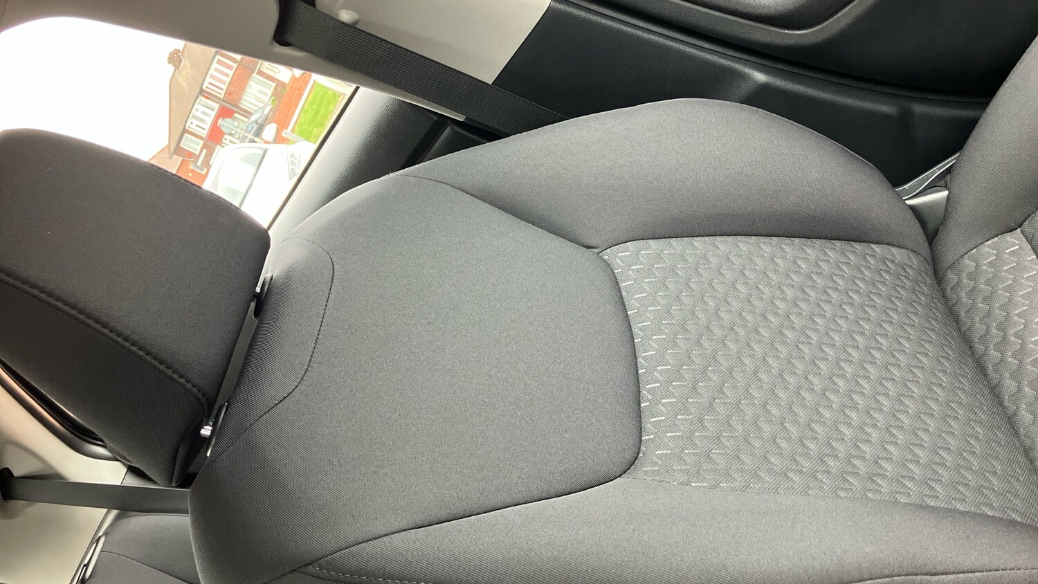 Used Toyota Yaris Cross 2025 for sale - 78149836: Photo 54