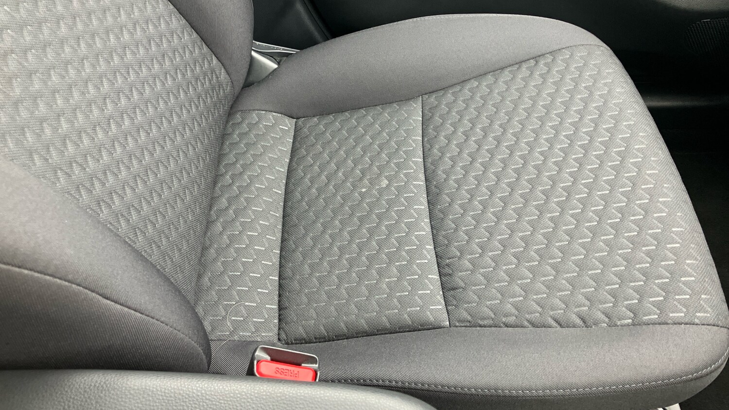 Used Toyota Yaris Cross 2025 for sale - 78149836: Photo 55