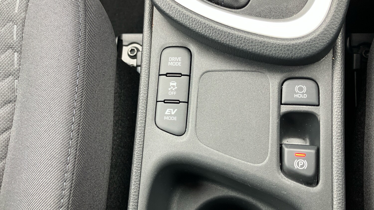 Used Toyota Yaris Cross 2025 for sale - 78149836: Photo 57