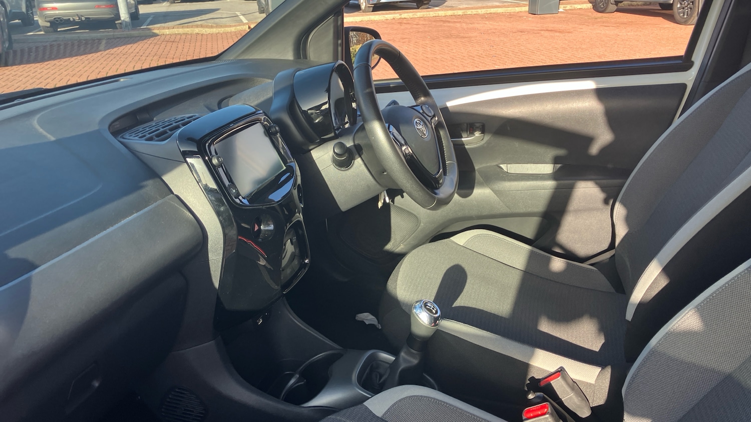 Used Toyota AYGO 2021 for sale - 77998237: Photo 10