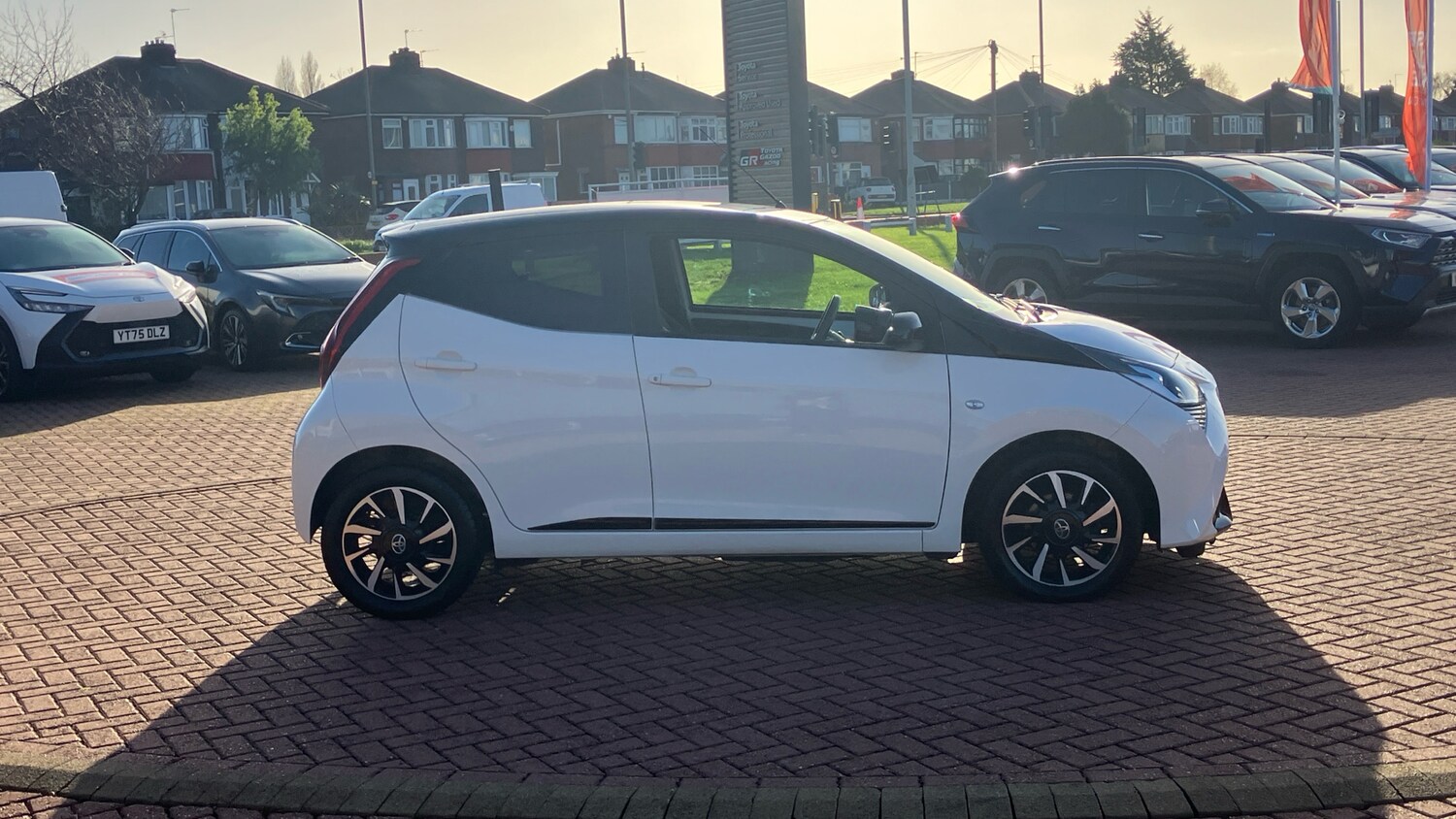 Used Toyota AYGO 2021 for sale - 77998237: Photo 16