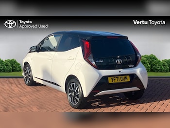 Used Toyota AYGO 2021 for sale - 77998237: Photo