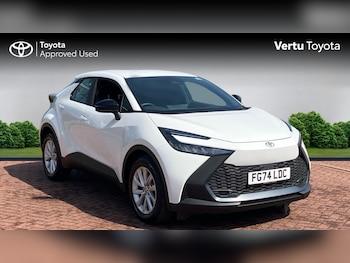 Used Toyota C-HR 2024 for sale - 78802103: Photo