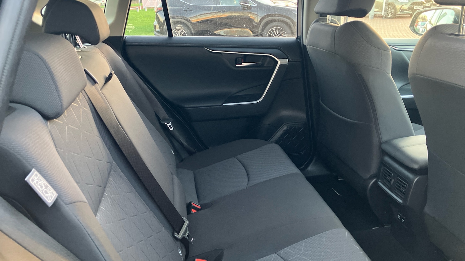 Used Toyota RAV4 2020 for sale - 76652220: Photo 12