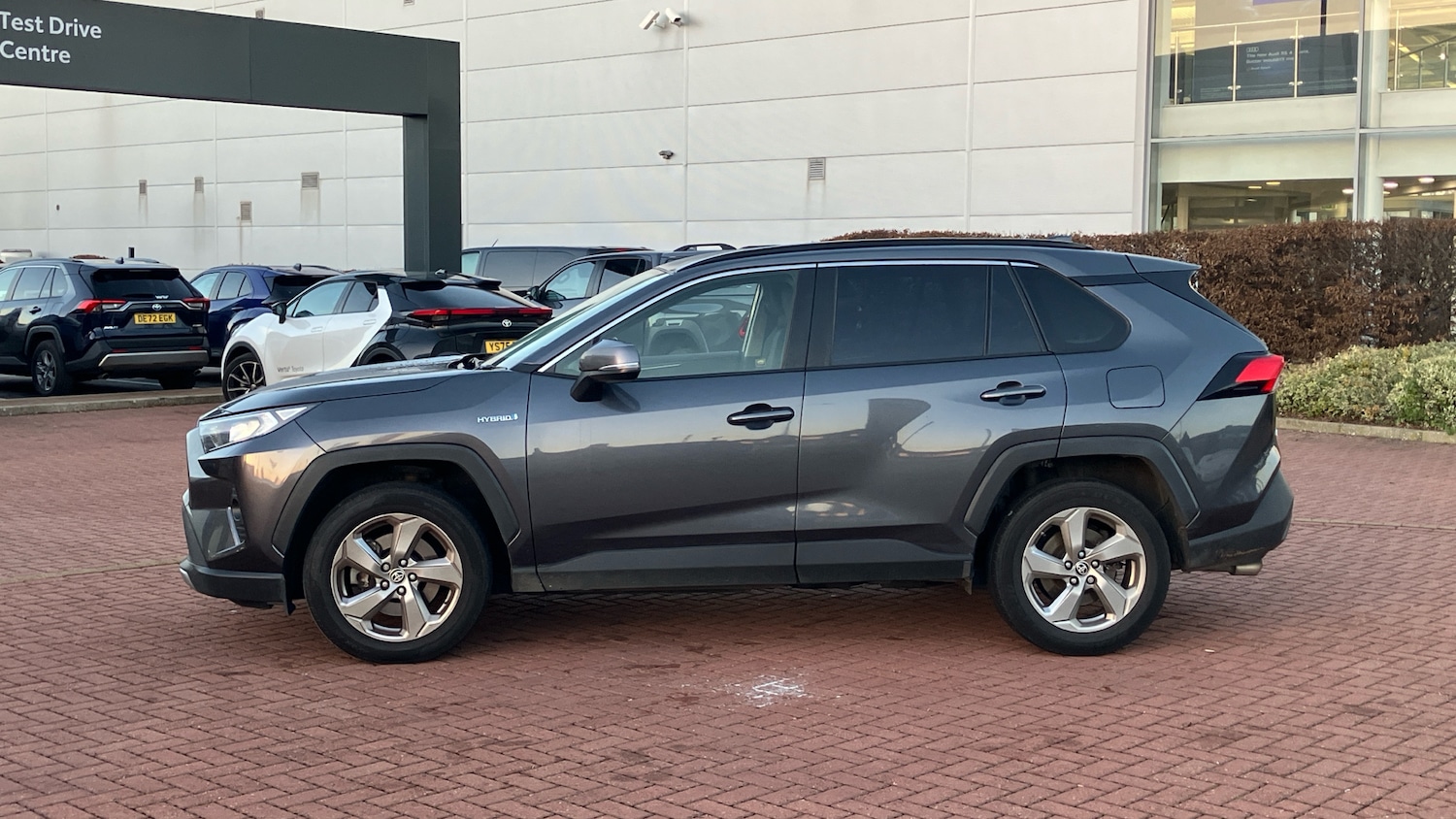 Used Toyota RAV4 2020 for sale - 76652220: Photo 17