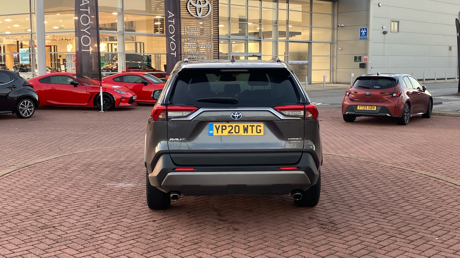 Used Toyota RAV4 2020 for sale - 76652220: Photo 19