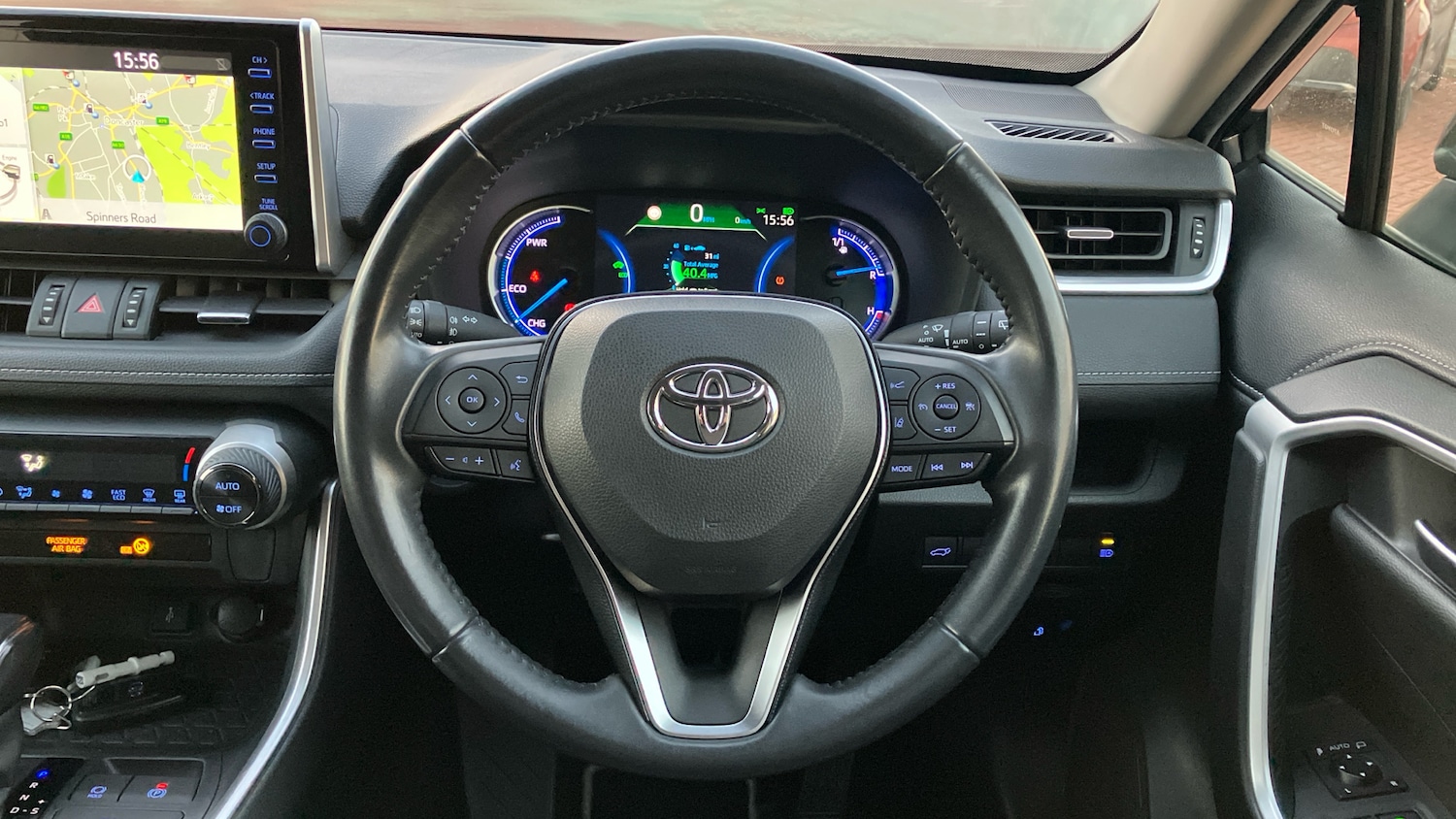 Used Toyota RAV4 2020 for sale - 76652220: Photo 8