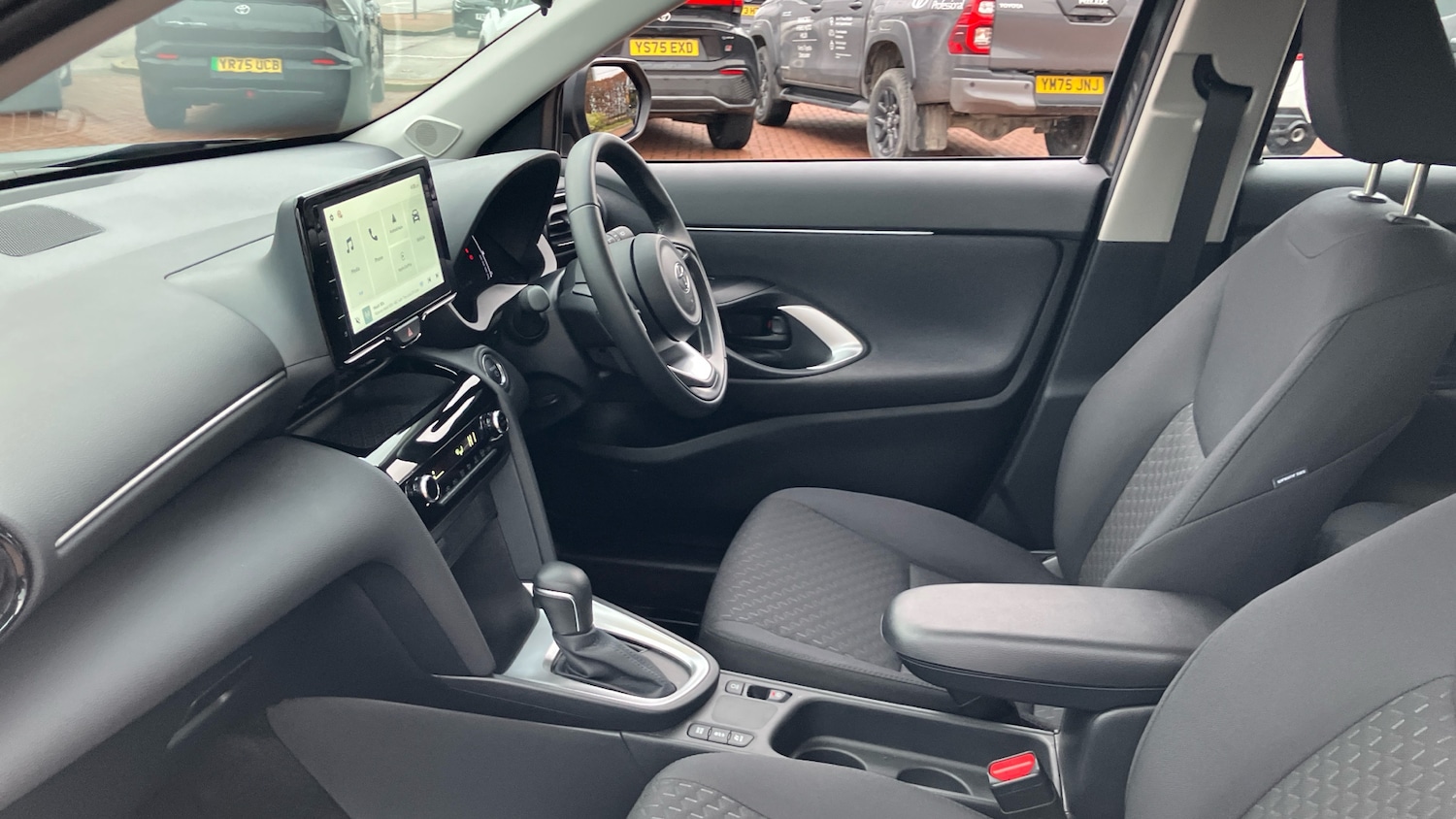 Used Toyota Yaris Cross 2024 for sale - 77901473: Photo 10