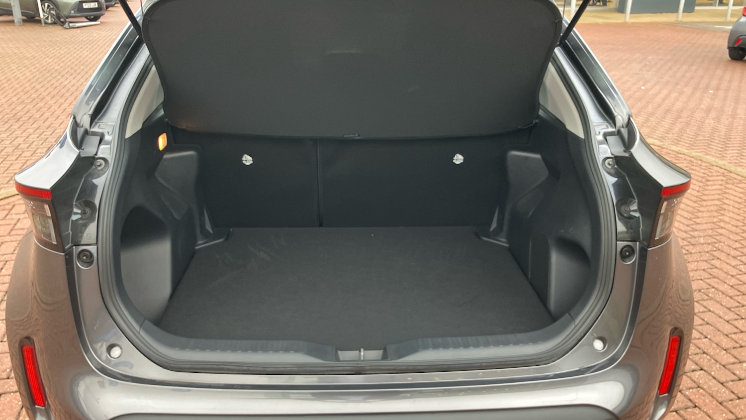 Used Toyota Yaris Cross 2024 for sale - 77901473: Photo 14