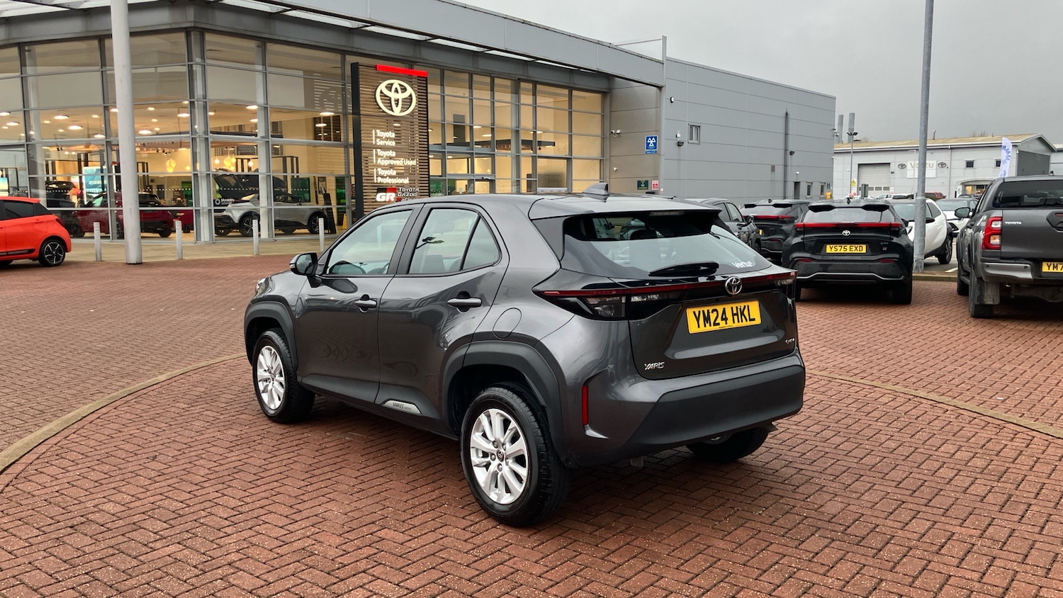 Used Toyota Yaris Cross 2024 for sale - 77901473: Photo 27