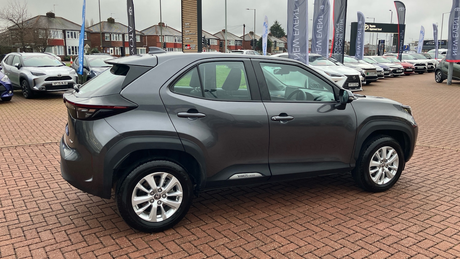 Used Toyota Yaris Cross 2024 for sale - 77901473: Photo 29