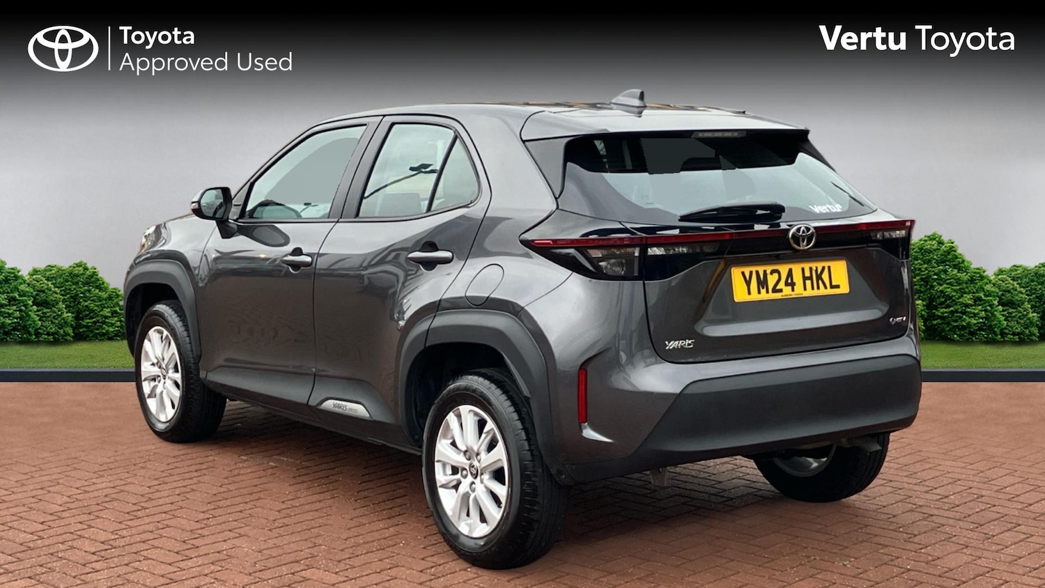 Used Toyota Yaris Cross 2024 for sale - 77901473: Photo 4