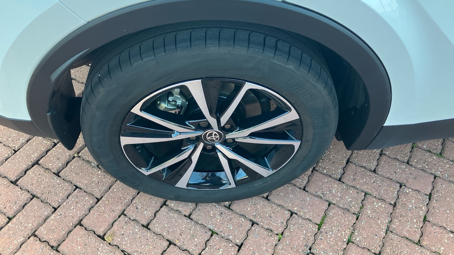 Used Toyota C-HR 2025 for sale - 77354226: Photo 28