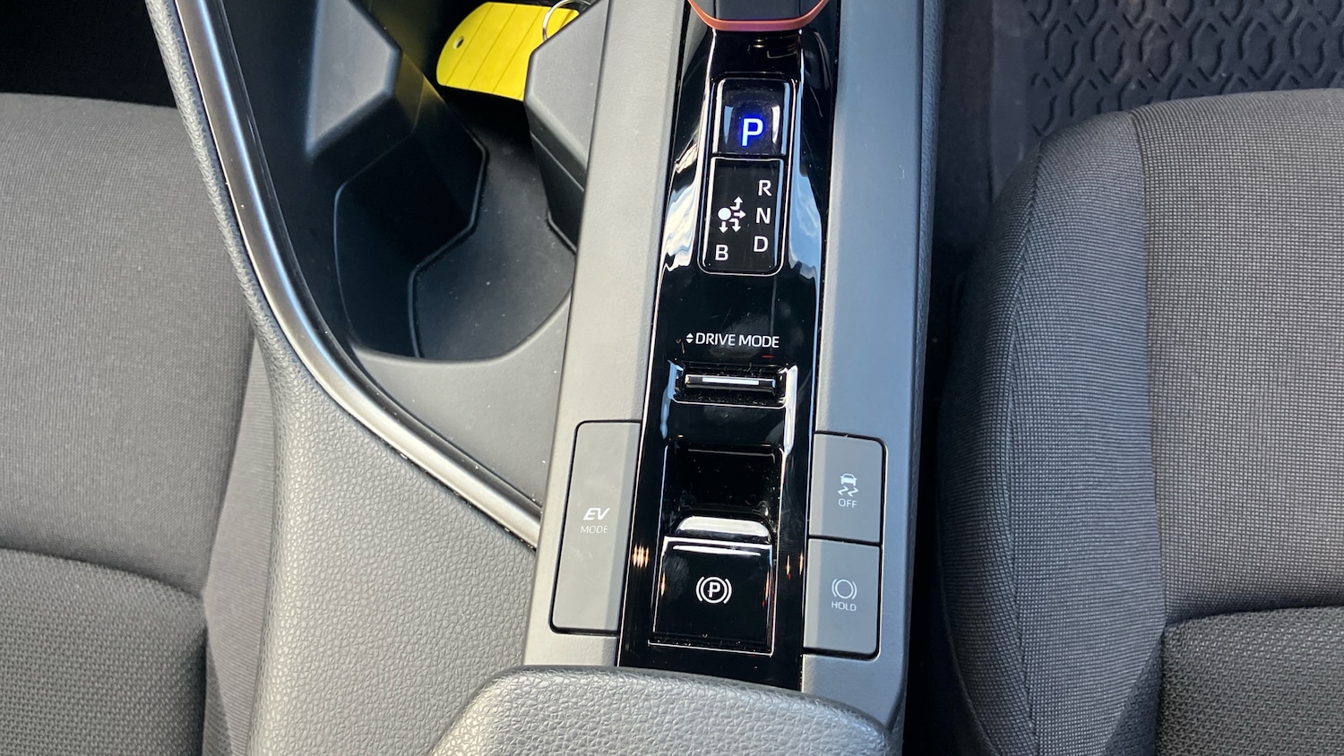 Used Toyota C-HR 2025 for sale - 77354226: Photo 35