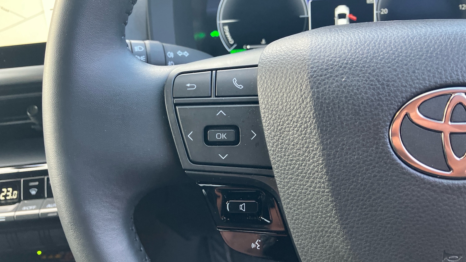 Used Toyota C-HR 2025 for sale - 77354226: Photo 39