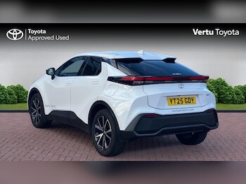 Used Toyota C-HR 2025 for sale - 77354226: Photo